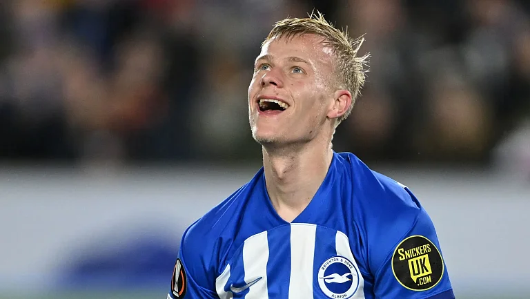 «Ньюкасл» планирует подписать Ян-Поля ван Хекке из «Брайтона»