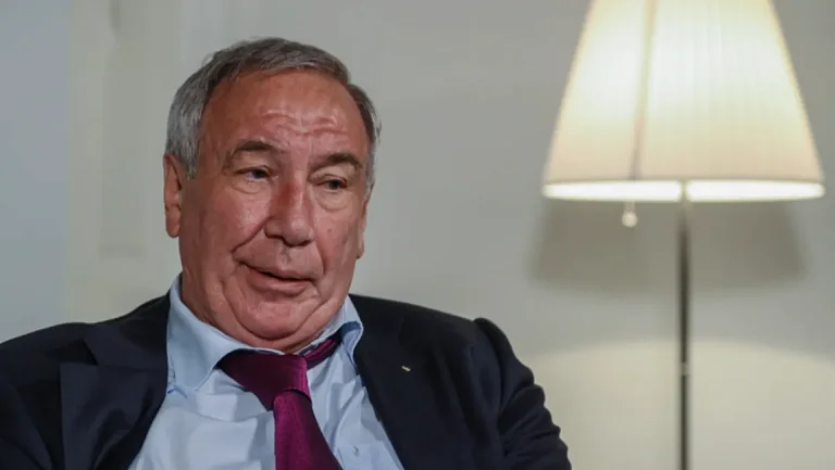 Тарпищев не хочет называть сменивших гражданство теннисистов «предателями»