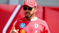 Хэмилтон и Ferrari: болид не слушается, а сезон превращается в кошмар