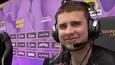 DemQQ начал играть с россиянами и подвергся критике на родине