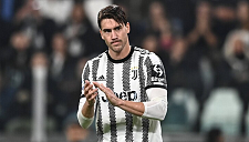 Спортивный директор «Ювентуса» встретится с агентом Влаховича