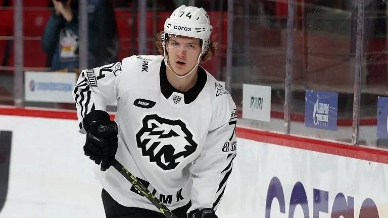 Плющев прокомментировал переход Кравцова в НХЛ