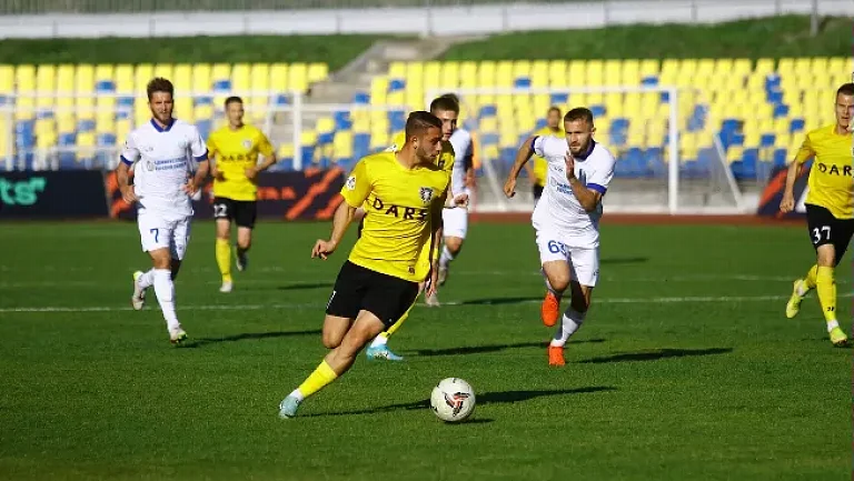 «Челябинск» — «Волга Ульяновск»: «подковы» намерены задержаться в ФНЛ.