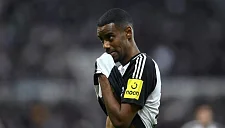 Исак не хочет играть за «Ньюкасл», даже если останется в клубе