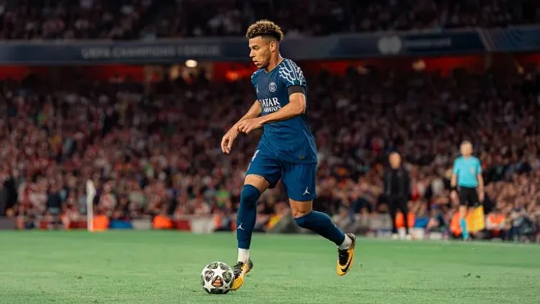 Бооба посвятил сингл Дезире Дуе после успеха в Лиге чемпионов с ПСЖ