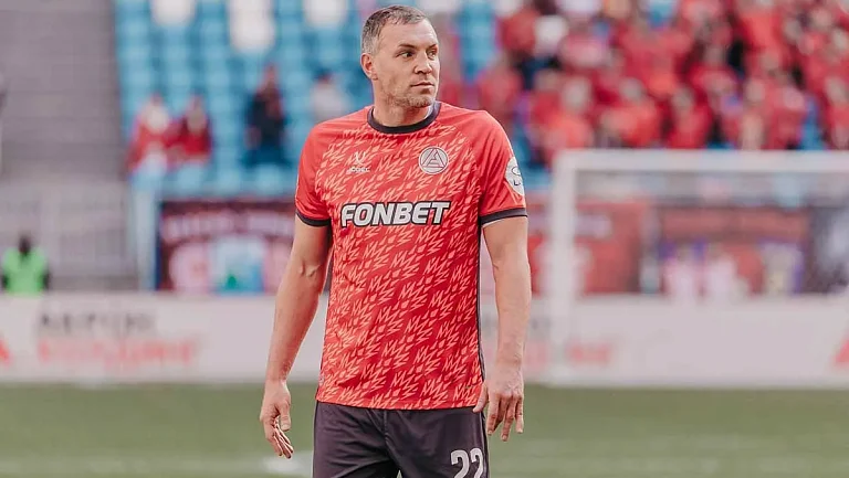 Эсковал — о Дзюбе: «Его желание побеждать не зависит от игры»