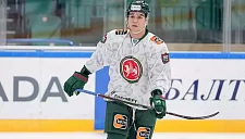 Радэль Замалтдинов заявил, что габариты не мешают ему в хоккее