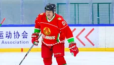 Лукашенко рассказал о своём самочувствии после падения на хоккейном матче