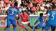 «Бенфика» с трудом обыграла «Алверку» в третьем туре Примейры