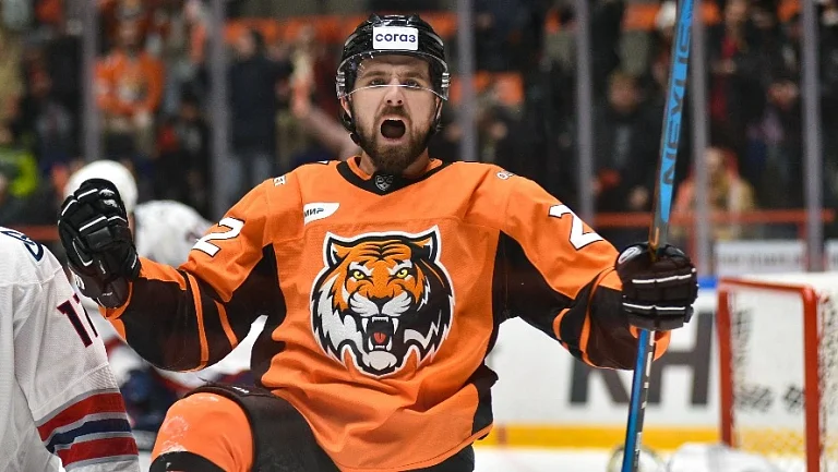 «Нефтехимик» подписал Барулина — лидера «Амура» последних лет