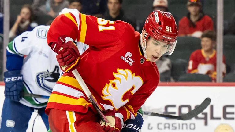 Матвей Гридин был включен в состав «Калгари» на старте сезона НХЛ