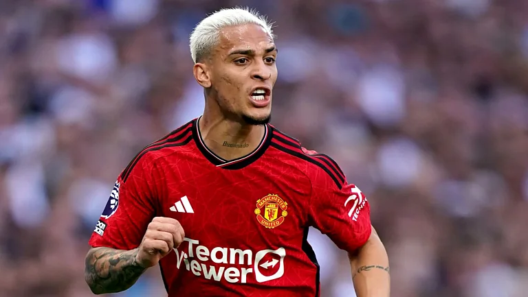 Антони отказывается от предложений и мечтает вернуться в «Бетис»