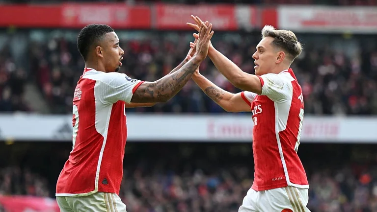 «Арсенал» готов продать Жезуса и Тросаррда зимой