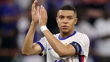 Киллиан Мбаппе догнал Тьерри Анри по голам за сборную 