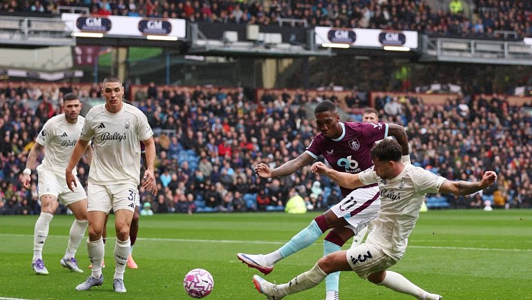 «Ноттингем» не смог обыграть «Бёрнли» в матче АПЛ