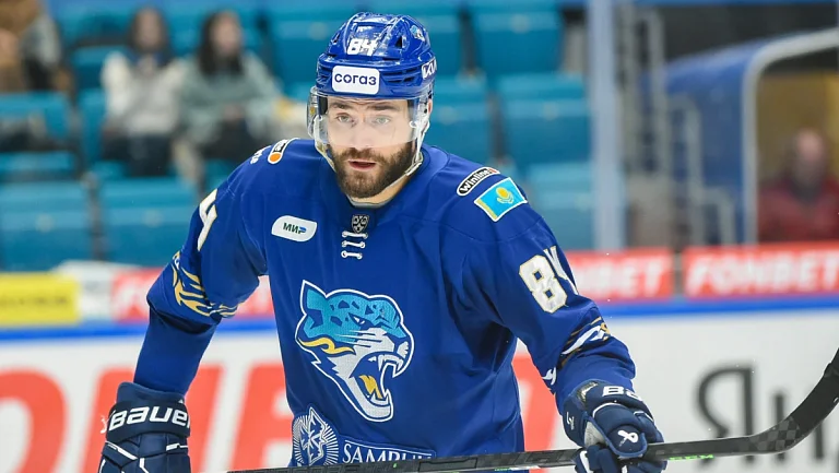 «Барыс» подписал односторонний контракт с Кириллом Савицким