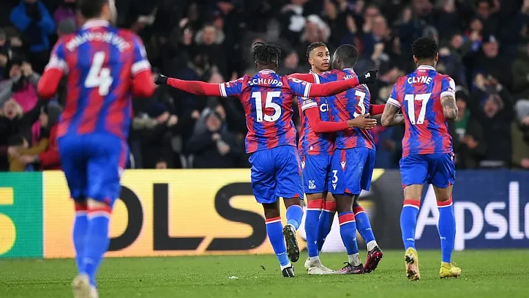 «Кристал Пэлас» уверенно победил «Астон Вилла»