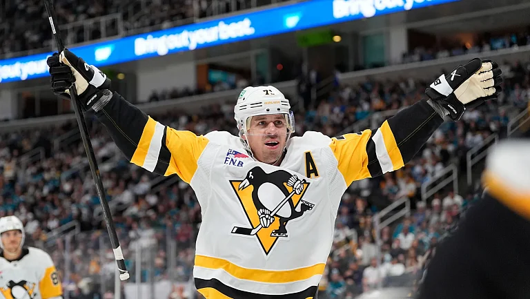 Малкин повторил рекорд Овечкина в НХЛ