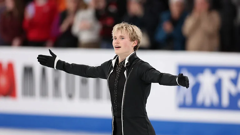 Малинин тренирует пятерной прыжок