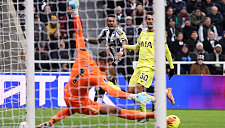 «Ньюкасл» — «Тоттенхэм»: гости вырвали ничью, забив ударом через себя
