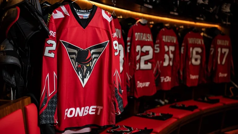 «Авангард» сыграет на Кубке Блинова в новой форме