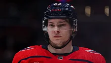 «Вашингтон» хочет вызвать россиянина Мирошниченко из АХЛ