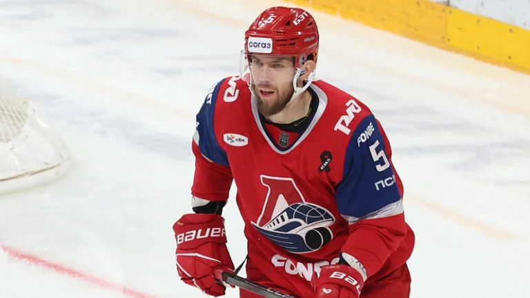 Контрактные подробности: сколько будут зарабатывать защитники «Локомотива»