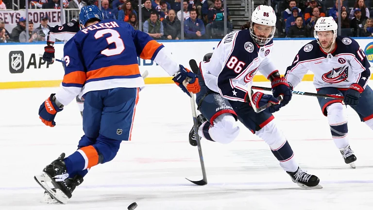 «Айлендерс» победил «Коламбус» на последних секундах, Марченко с передачей