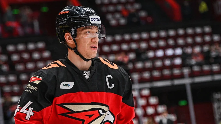 Капитан «Авангарда» Дамир Шарипзянов рассказал о новичках команды