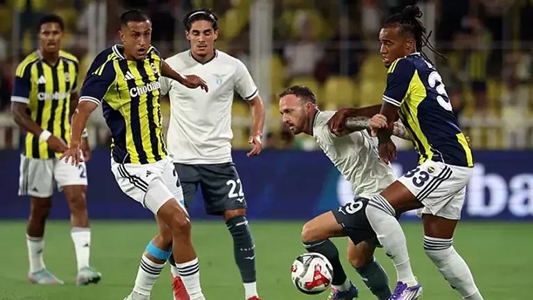 «Лацио» проиграл «Фенербахче» в товарищеском матче со счетом 1:0