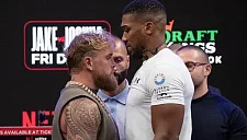 Российский боксер заявил, что Джошуа должен досрочно победить Джейка Пола