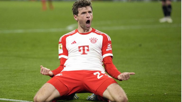 «Бавария» впервые за 17 лет выиграла Суперкубок Германии без Томаса Мюллера