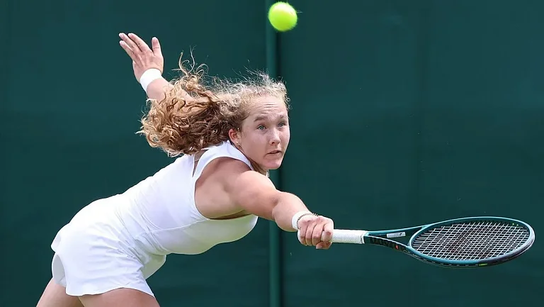 Тарпищев прокомментировал провал Андреевой на турнире в Ухане

