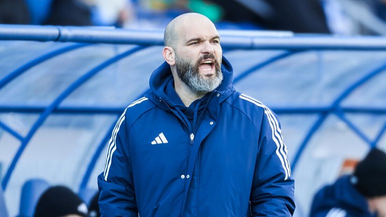 «Оренбург» объявил об уходе Слишковича с поста главного тренера