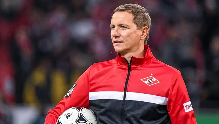 Павлюченко рассказал, как его поколение играло в футбол