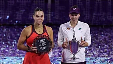 Рыбакина отказалась от фото с главой WTA после триумфа на Итоговом турнире