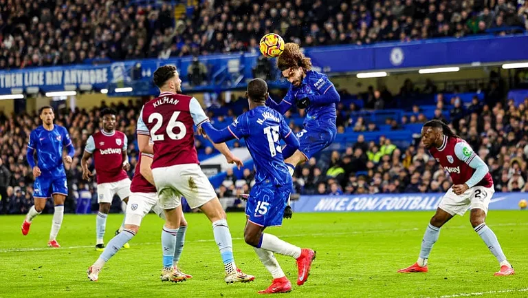 «Вест Хэм» примет «Челси» в важном матче Премьер-лиги