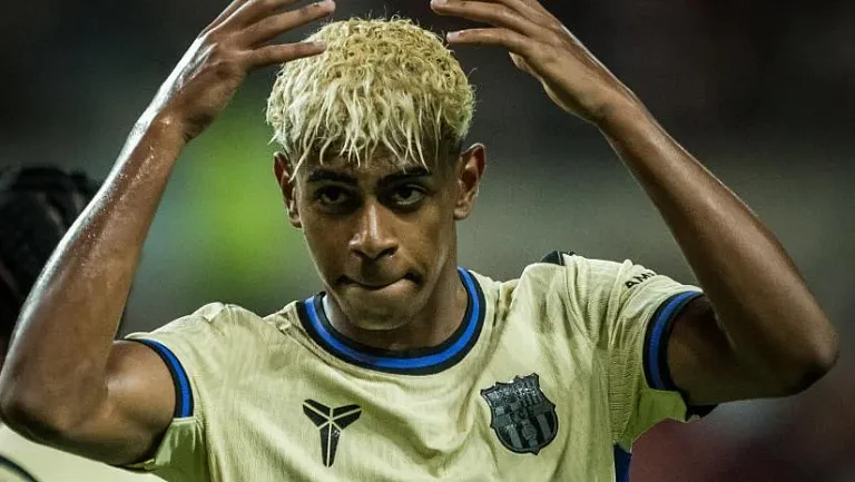 Ламин Ямаль оформил дубль в товарищеском матче с «Сеулом»