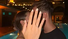 Дарья Трофимова обручилась с возлюбленным во время отдыха в Турции