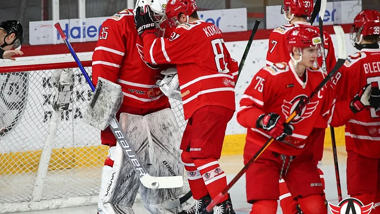 «Авто» обыграл «Локо-76» в упорной борьбе