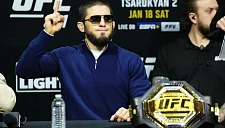 Ислам Махачев был замечен на игре «Бруклин Нетс» Егора Дёмина в Нью-Йорке