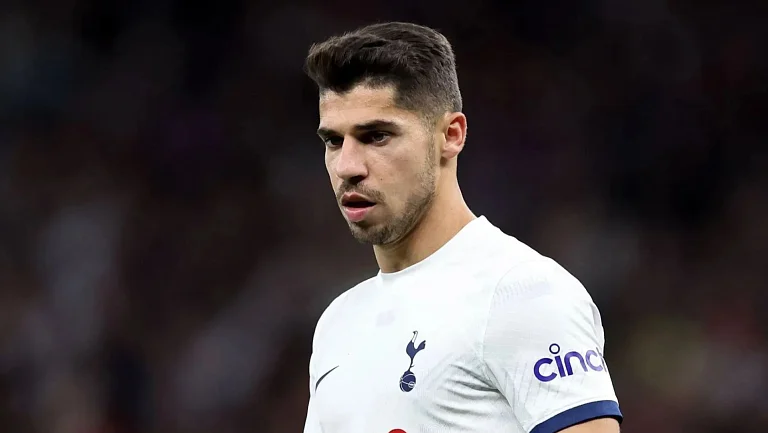 «Рома» рассматривает игроков «Тоттенхэма» вместо Джейдона Санчо