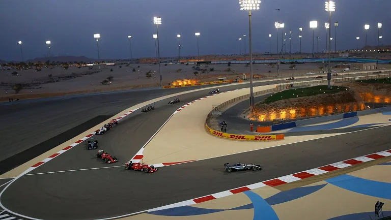 Стало известно расписание предсезонных тестов Формулы-1 в Бахрейне