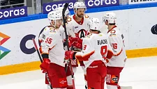 «Автомобилист» одержал волевую победу над «Ладой», отыгравшись с 0:2