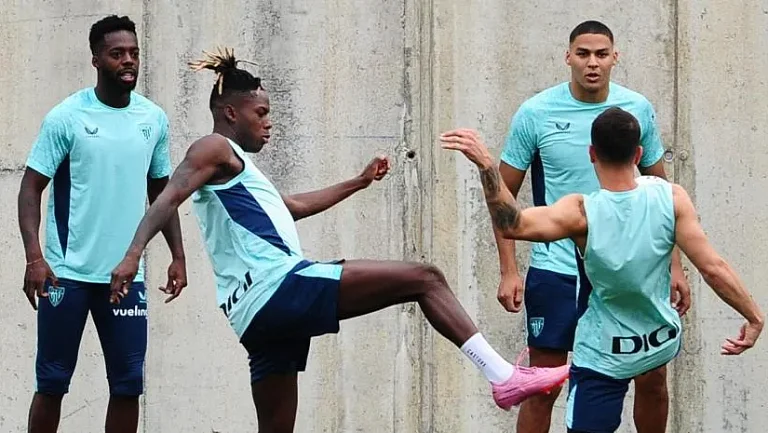 «Атлетик» из Бильбао продолжает предсезонную подготовку