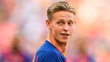 «Барселона» приступит к продлению контрактов с де Йонгом и Гарсией