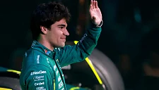 Стролл пропустил Гран-при из-за боли в руке — правда вне слухов