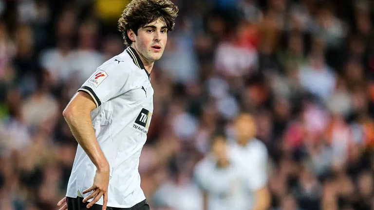 «Манчестер Юнайтед» ведет переговоры по Хави Герре из «Валенсии»