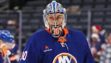 «Ванкувер» победил «Айлендерс», Сорокин сделал 26 сэйвов