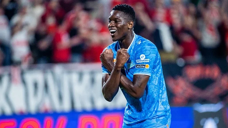 «Фламенго» хочет подписать нападающего «Зенита» Луиса Энрике